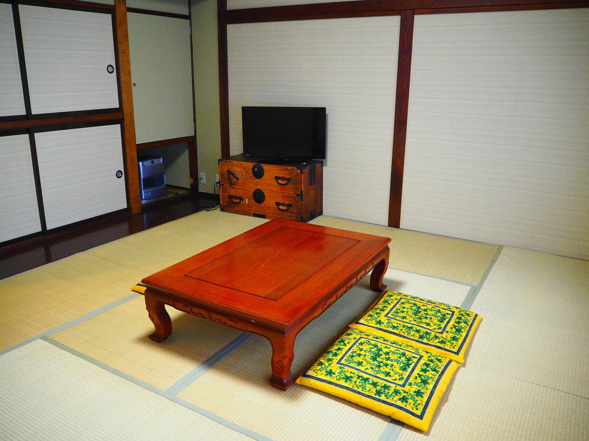 Kusatsu Onsen Eidaya Экстерьер фото